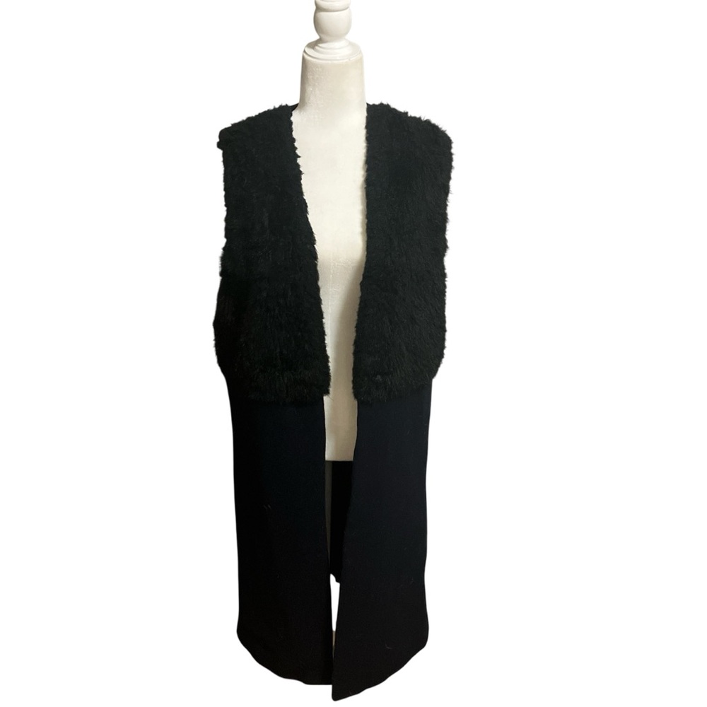 Zara Women's Black and Navy Vest Coat